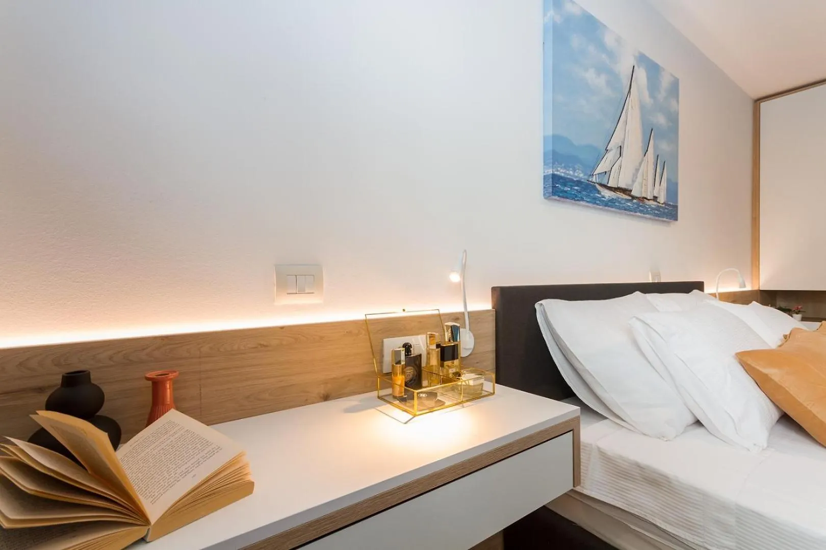 شقة Domus Lauri Palace Resort أوماغ